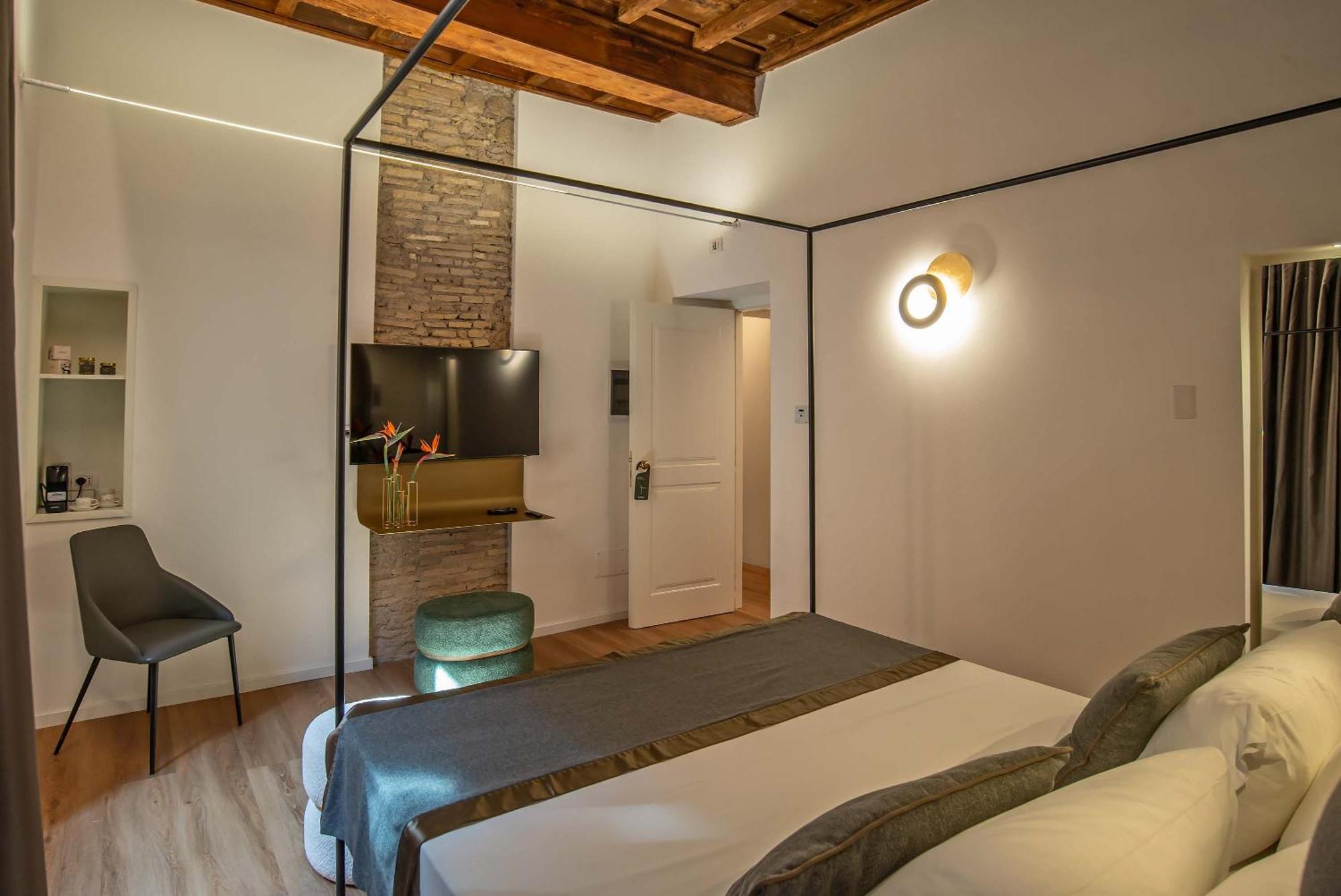 Ora Acanfora Suites Рим Екстериор снимка