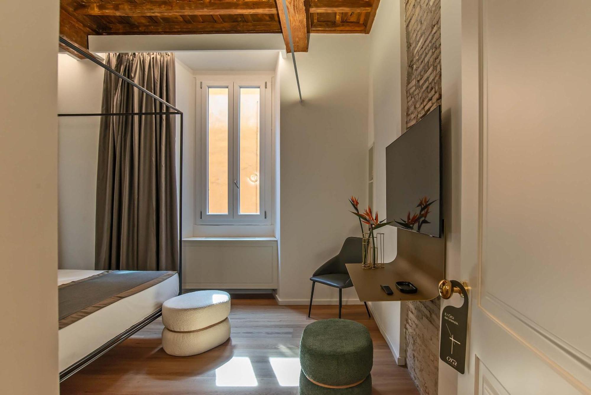 Ora Acanfora Suites Рим Екстериор снимка