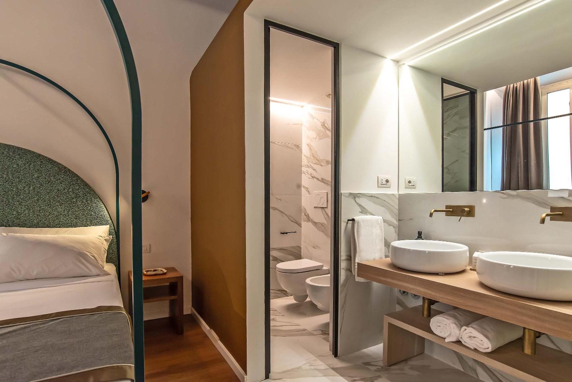 Ora Acanfora Suites Рим Екстериор снимка