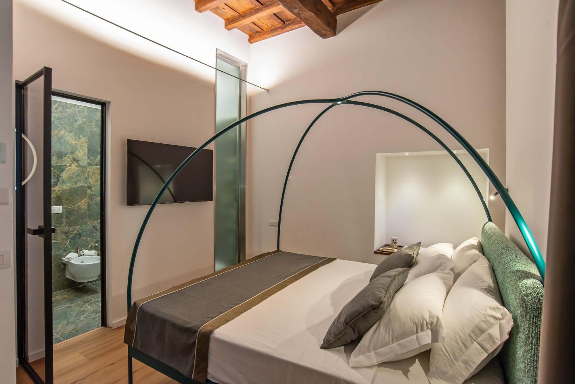 Ora Acanfora Suites Рим Екстериор снимка