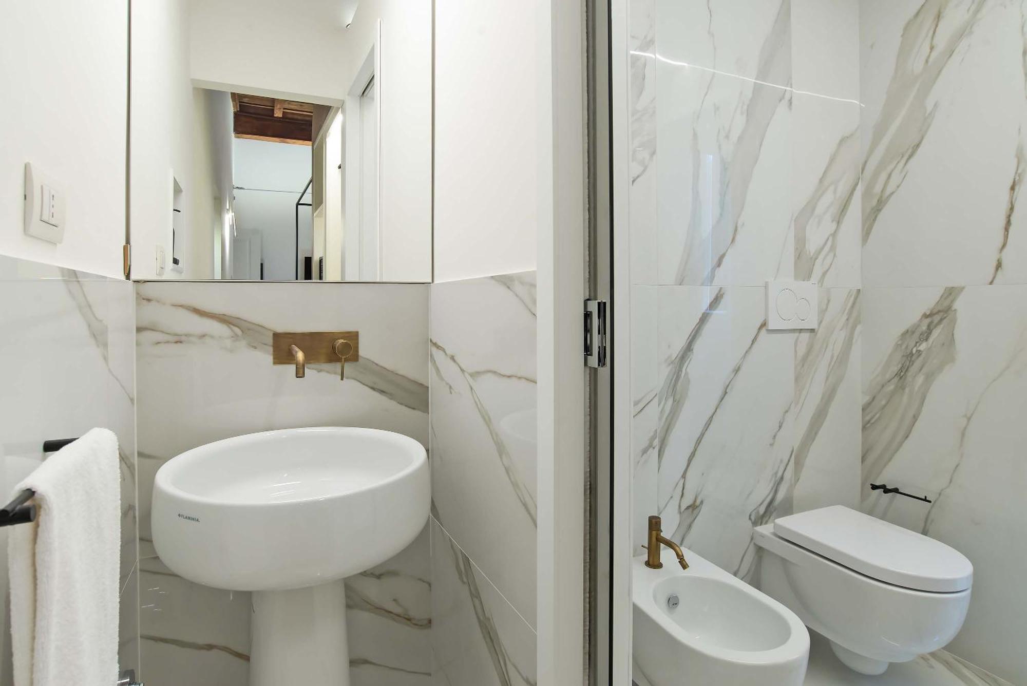 Ora Acanfora Suites Рим Екстериор снимка