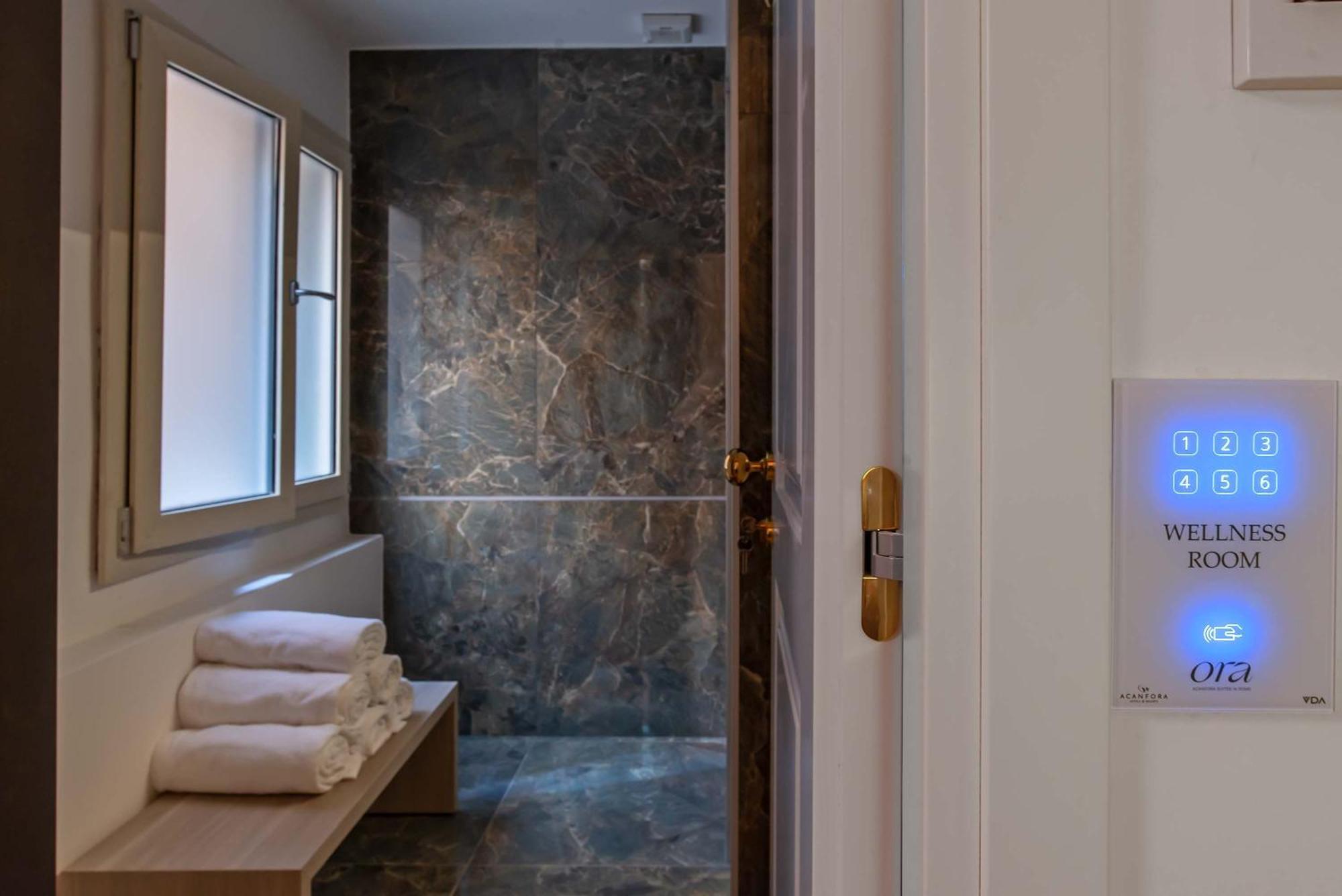 Ora Acanfora Suites Рим Екстериор снимка