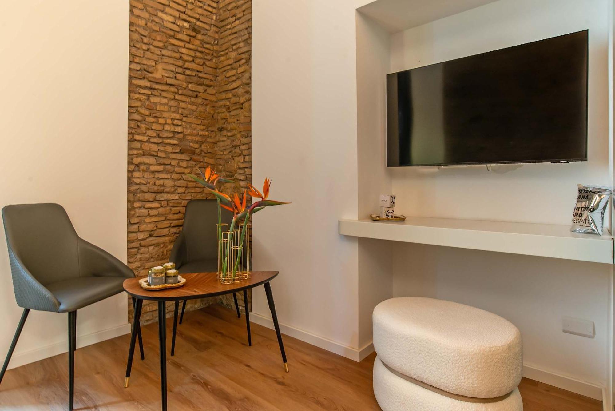 Ora Acanfora Suites Рим Екстериор снимка